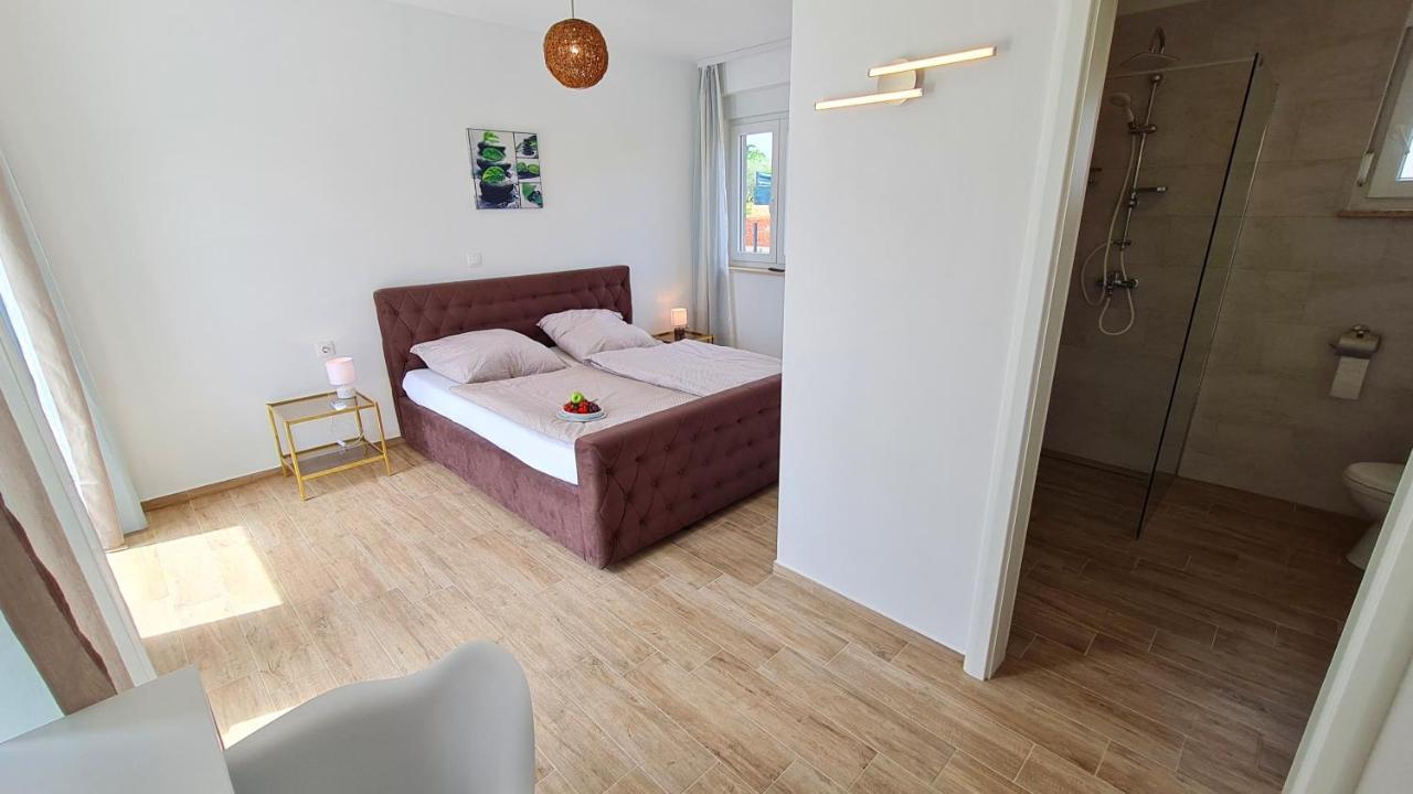 Villa Robert Kaštelir Dış mekan fotoğraf