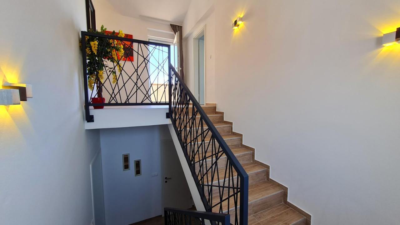 Villa Robert Kaštelir Dış mekan fotoğraf