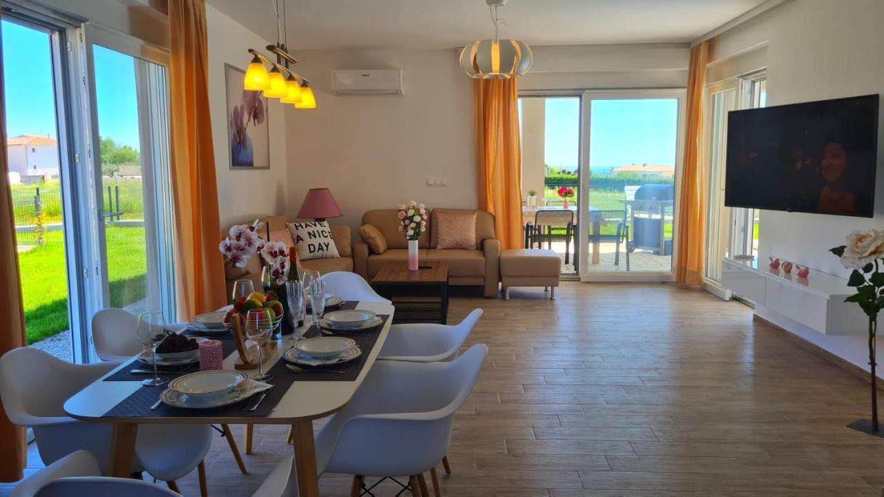 Villa Robert Kaštelir Dış mekan fotoğraf