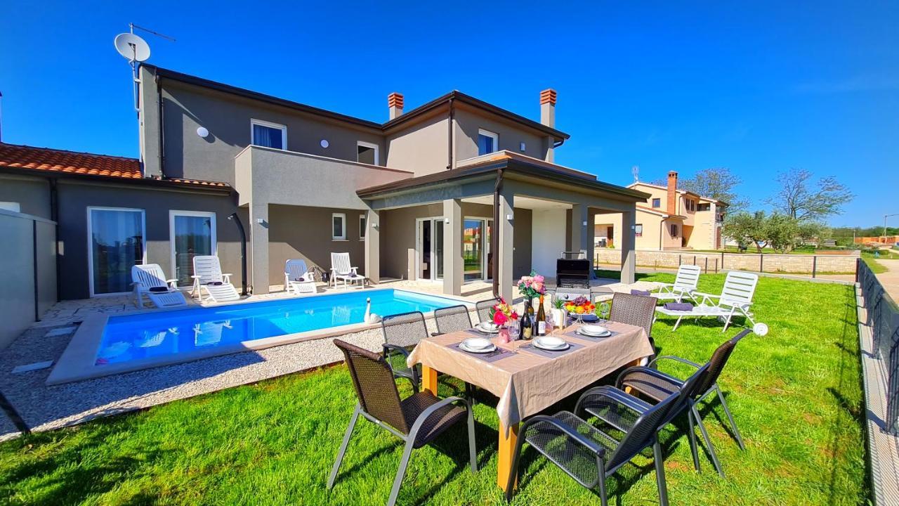 Villa Robert Kaštelir Dış mekan fotoğraf
