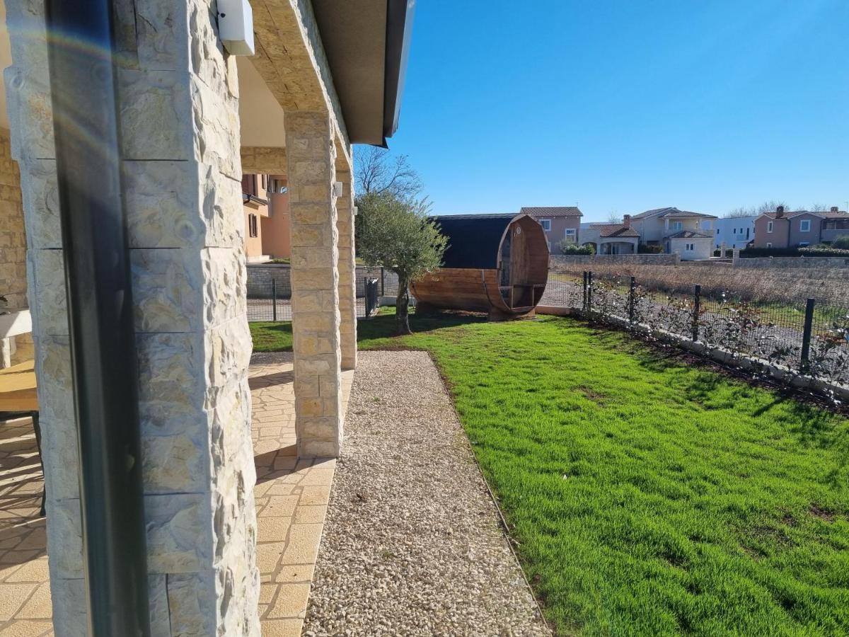 Villa Robert Kaštelir Dış mekan fotoğraf