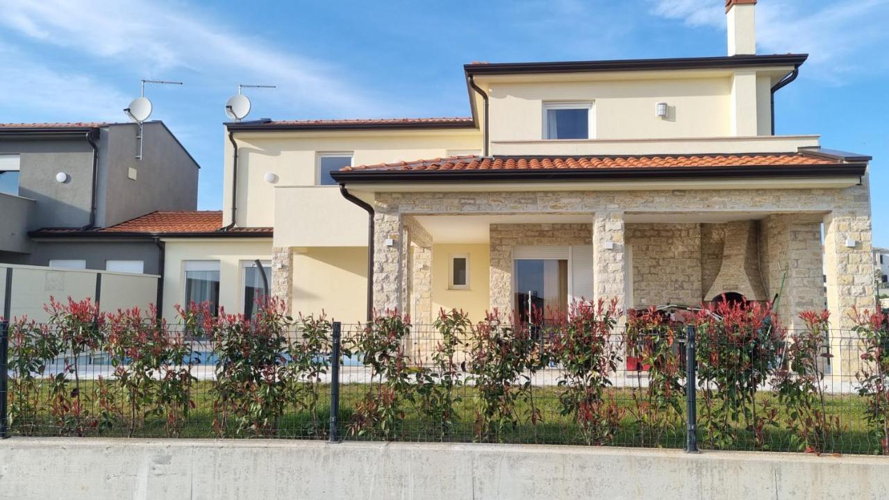 Villa Robert Kaštelir Dış mekan fotoğraf